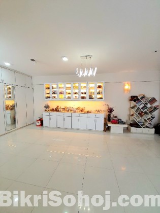 Used Luxury Flat for Sale